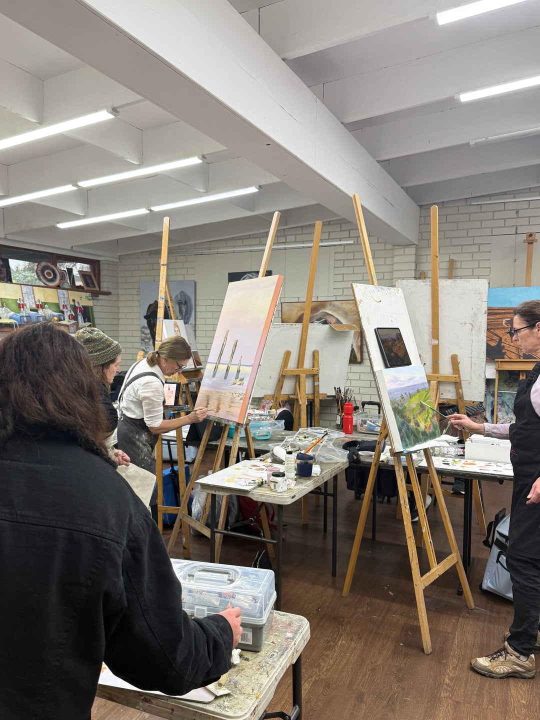 Where Can Adults Learn to Paint in Adelaide?