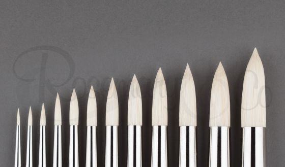 Rosemary & Co series 2035 hogs round handmade brush - size 12
